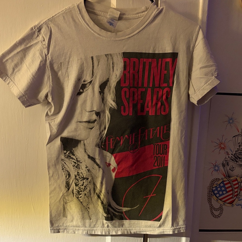 Britney Spears Femme Fatale Euro Tour 11’ T-Shirt